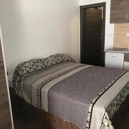 Tonka Apartman Zára