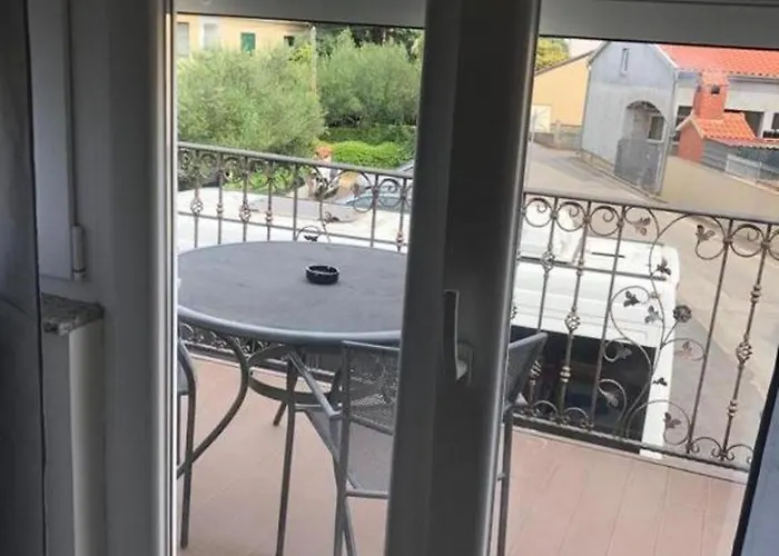 Tonka Apartman Zára